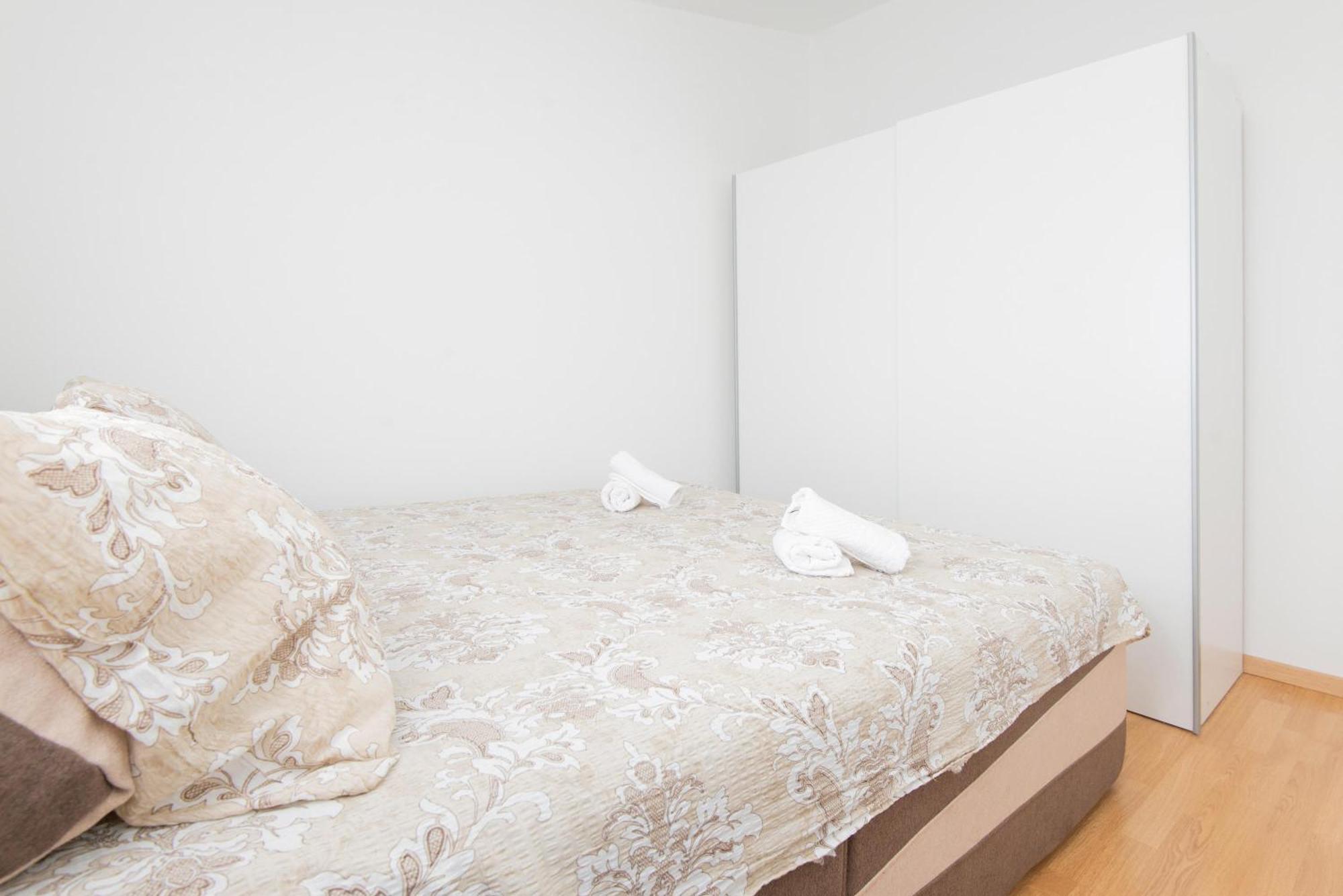 Hillside Vista Apartments 蒂瓦特 外观 照片
